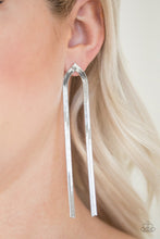 Load image into Gallery viewer, Very Viper Silver Earring
