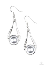 Load image into Gallery viewer, Headliner Over Heels Earring Silver
