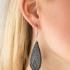Load image into Gallery viewer, Get In The Groove Black Earring
