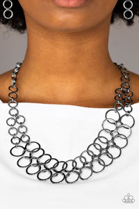 Metro Maven Black Necklace