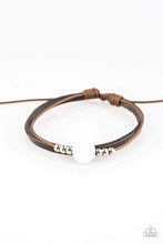 Load image into Gallery viewer, White Stone Center Brown Leather Bracelet
