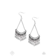 Load image into Gallery viewer, In Rogue - Silver Earring
